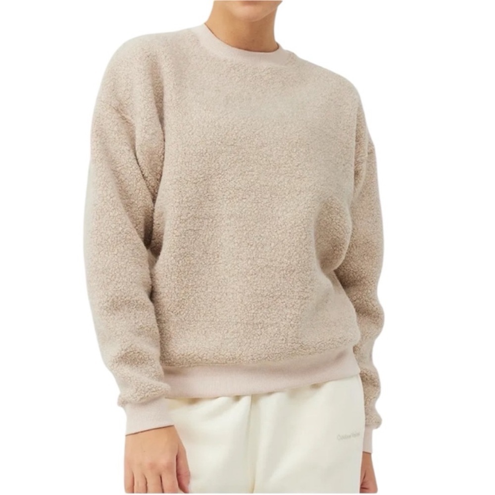 Outdoor Voices MegaFleece Crewneck Pullover in Oatmeal